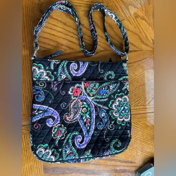 Vera Bradley Large Crossbody - Picture 3 of 5
